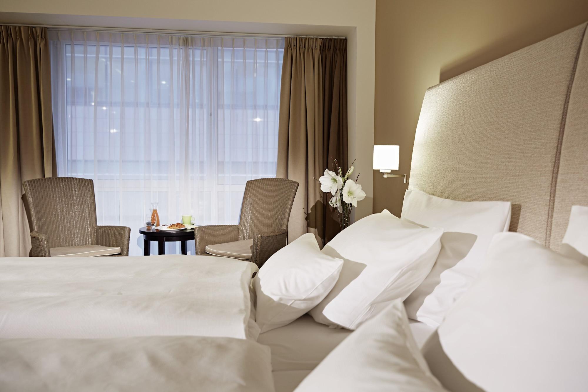 Lindner Hotel Antwerp, Part Of Jdv By Hyatt Bagian luar foto