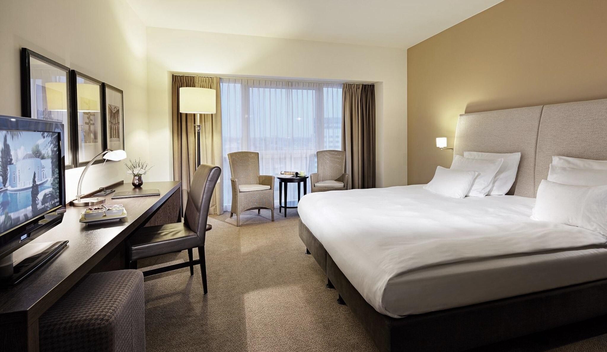Lindner Hotel Antwerp, Part Of Jdv By Hyatt Bagian luar foto